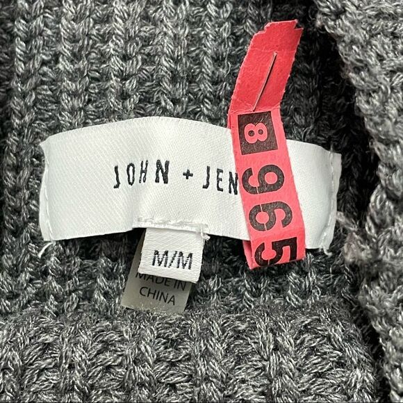 John + Jenn Lace Up Cold Shoulder Long Sleeve Sweater Dark Gray Size Medium - Picture 4 of 9